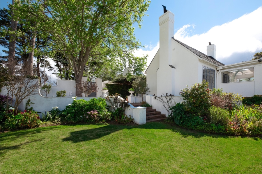 5 Bedroom Property for Sale in Kenilworth Upper Western Cape